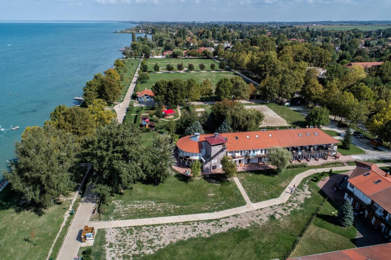 Zamárdi Sirály Apartmanok Exterior foto